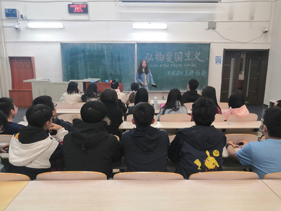 4b907fddadde48f9ac48d5681fcc89aa.png 18-1.png